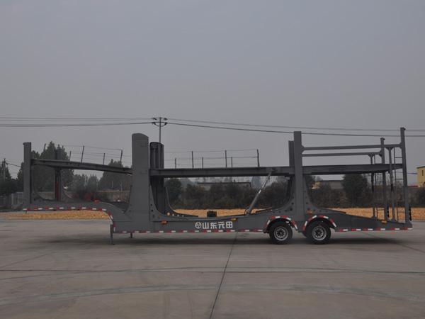 車輛運輸半掛車