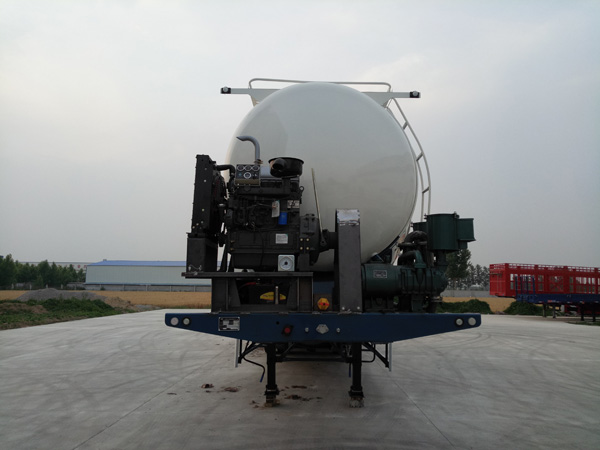 粉粒物料運輸半掛車